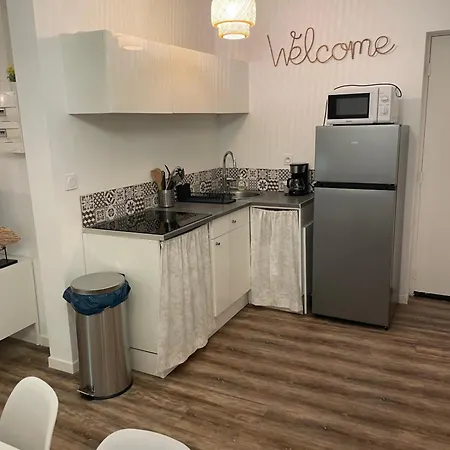 Apartment 3 Pieces Mourillon *