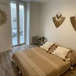 3 Pieces Mourillon