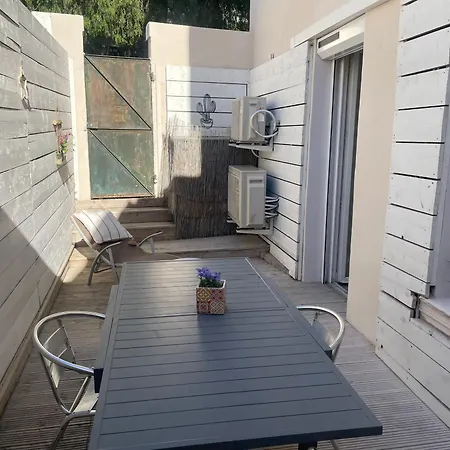 3 Pieces Mourillon Apartment *