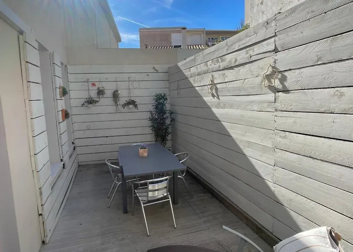 3 Pieces Mourillon Apartman *