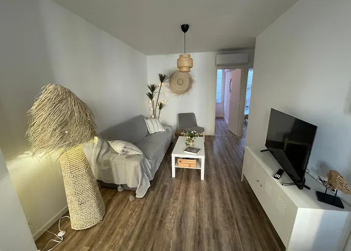 3 Pieces Mourillon Apartman